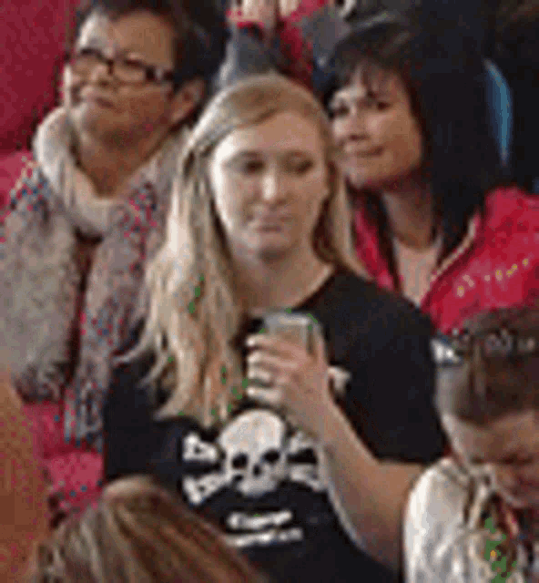 Cesar Lobo Toh De Olho GIF