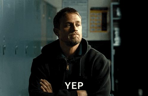 Charlie Hunnam Foksrun GIF