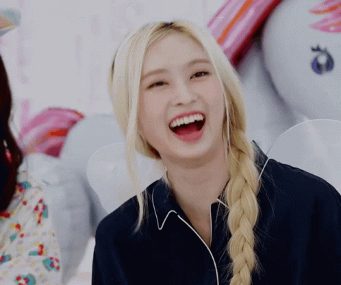 Cherrybullet Cherrybullet May GIF. This 498 x 417 animated GIF is part of our theresa may laughing collection. Created by cherrygirls_9. View the original…