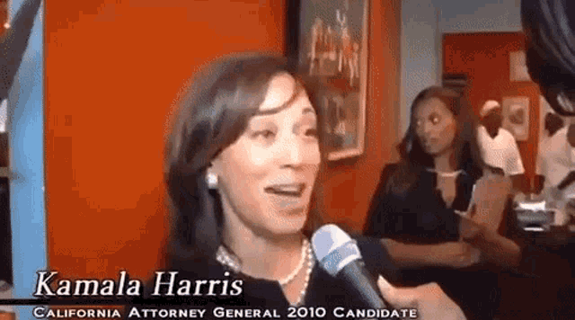 Cinecomical Goodnews GIF