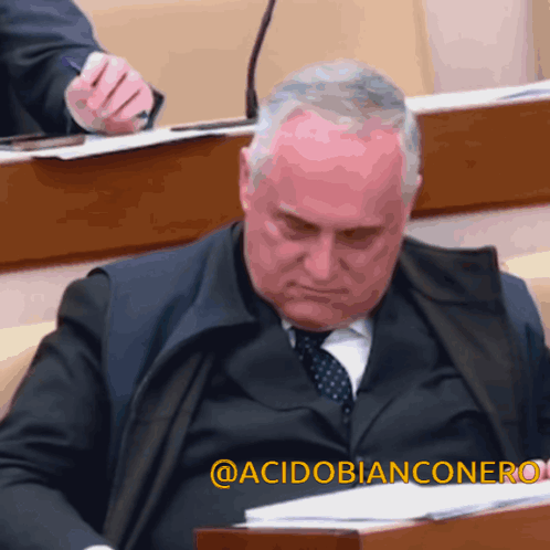 Claudio Lotito Dorme GIF