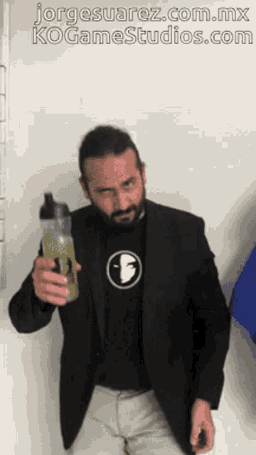 Coe Jorge GIF