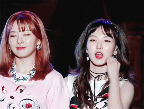 Cuties Red Velvet GIF. This 498 x 379 animated GIF is part of our too precious for this world collection. Related themes include bear, squirrel. Created by…