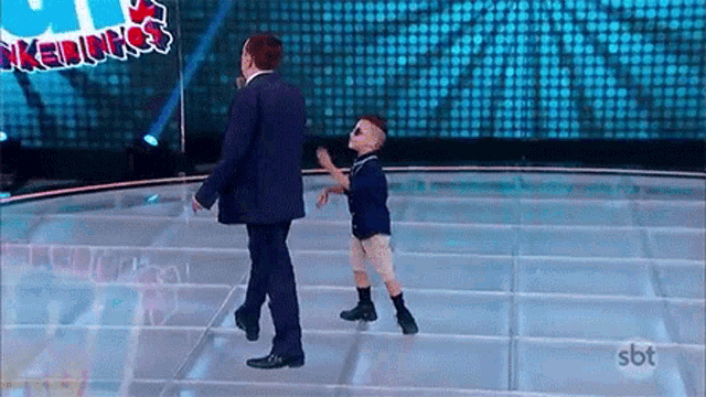 Cutucando Ei GIF