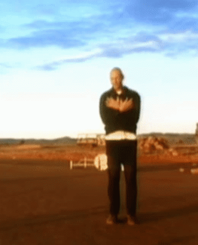 Dançando Dancing GIF. This 404 x 498 animated GIF is part of our peter garrett dancing collection. Related themes include dancing. Created by cesarrlobo…