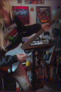 Dana Danarage GIF