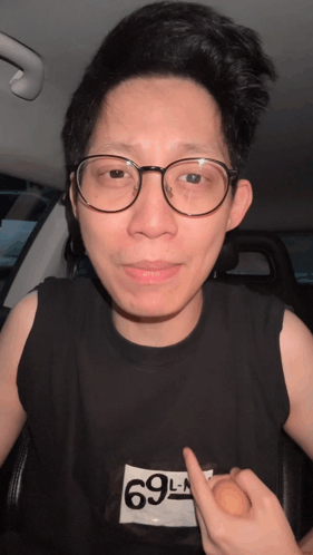 Daniel Alvin Teriak GIF