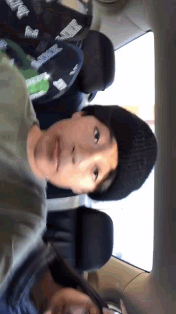 Daniel Reynozo GIF