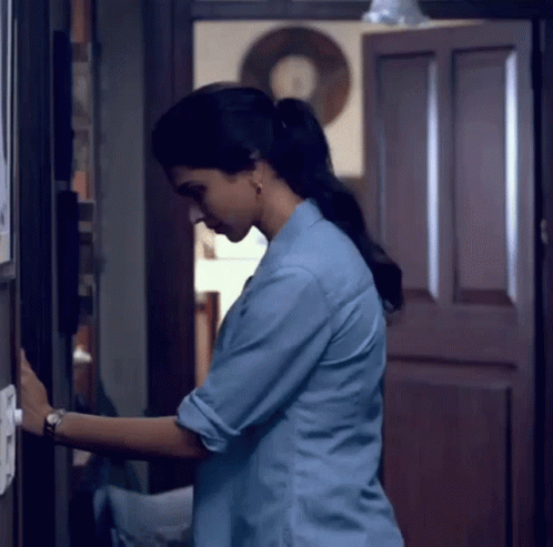 Deepika Padukone GIF