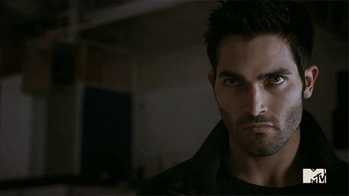Derek Hale Alpha GIF
