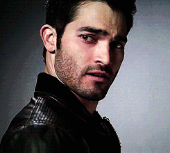 Derek Hale Eu Sou O Alfa GIF