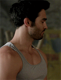 Derek Hale Teen Wolf GIF