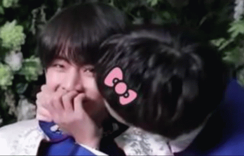 Dolliekyu Taekook Hello Kitty GIF