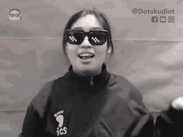 Dotakudiot Deaf GIF