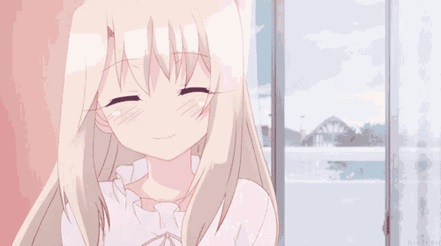 E Ee Ee E GIF