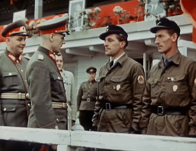 East Germany National People'S Army GIF. This 396 x 306 animated GIF is part of our royal soldier collection. Related themes include smile. Created by…