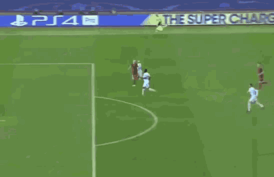 El Primer Gol De La Roma Contra El Barcelona GIF