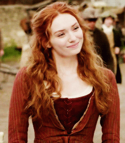 Eleanor Tomlinson English Actress GIF