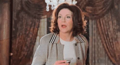 Emily Gilmore Kelly Bishop GIF. This 498 x 272 animated GIF is part of our the joke went over your head collection. Related themes include giggle, hahaha…