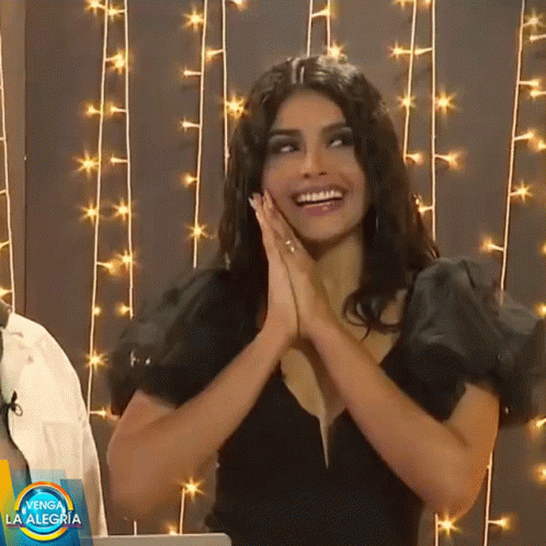 Emocionada Kristal Silva GIF