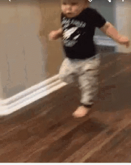 Enfant Balthazar GIF