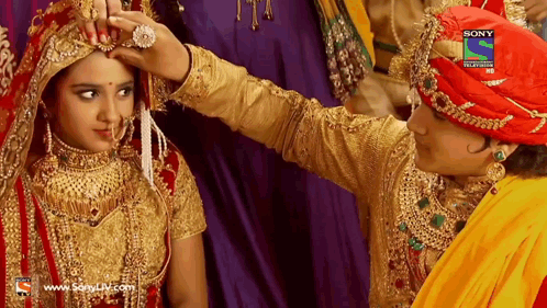 Faisal Khan Roshni Walia GIF. This 498 x 281 animated GIF is part of our mawwiage collection. Created by _lostsoul_. View the original animation, share it…