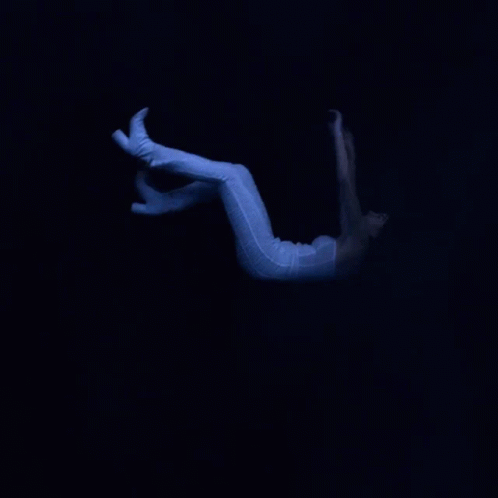 Falling Evie Irie GIF