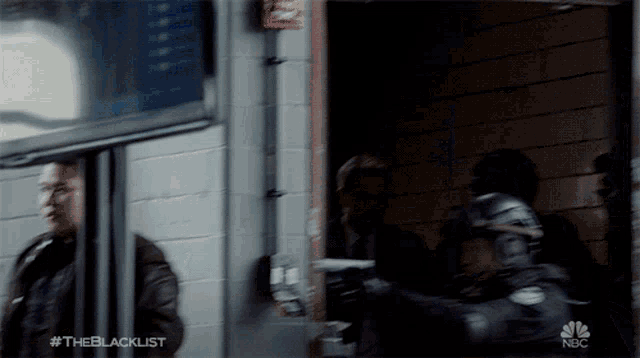 Fbi Raid Donald Ressler GIF