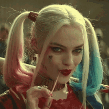 Flirt Seductive GIF