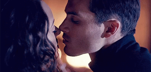 Ftm Kiss GIF