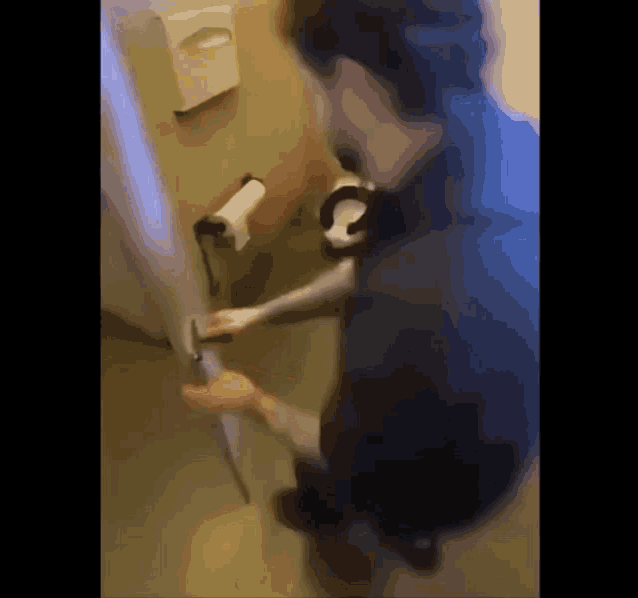 Funny Wet Diarrhea Diarrhea GIF