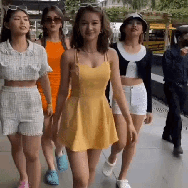 G22 G22alfea GIF