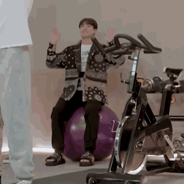 G6ukz Ting Ting Ball GIF