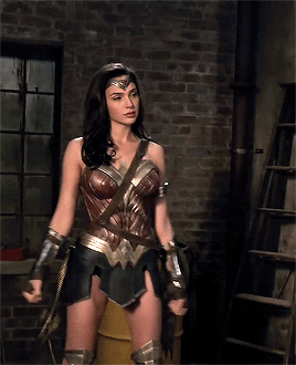 Gal Gadot Wonderwoman GIF