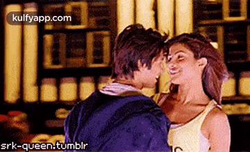 .Gif GIF