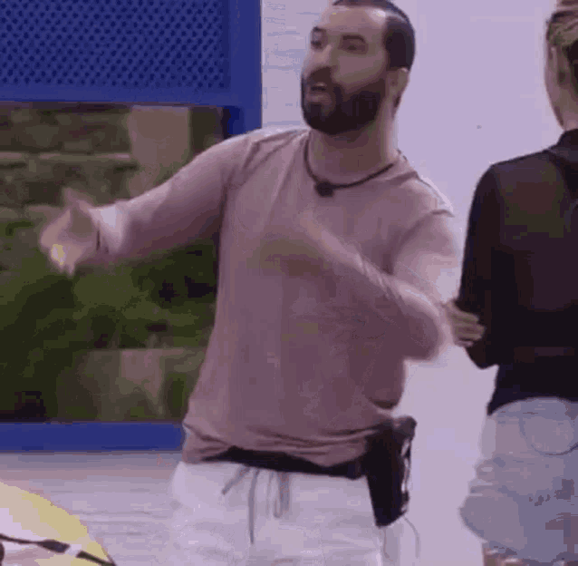 Gil GIF