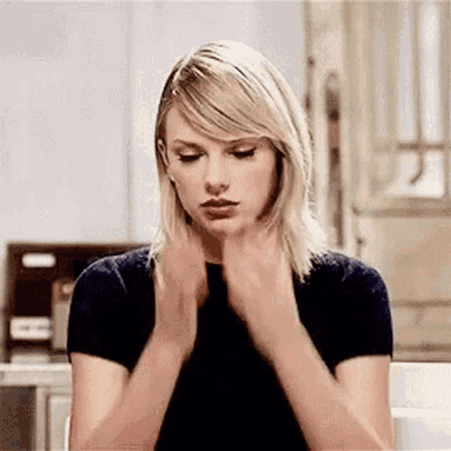Girl Woman GIF