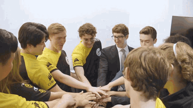 Go Fight Go Team GIF