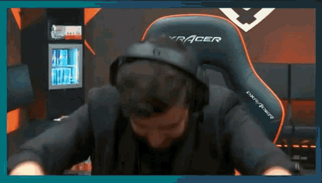 Grabbz G2 GIF