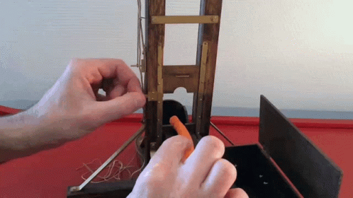 Guillotine Carrot Guillotine GIF. This 498 x 280 animated GIF is part of our guillotine collection. Created by Dupdupdupdup. View the original animation…