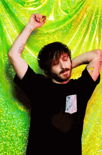 Guyu Curtain GIF