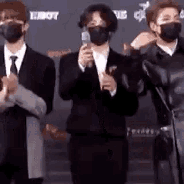 Hanosaurs Bts GIF