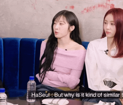 Haseul Loona GIF