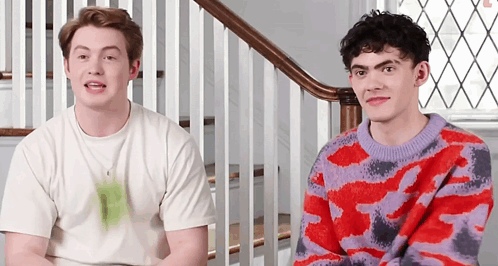Heartstopper Cast GIF