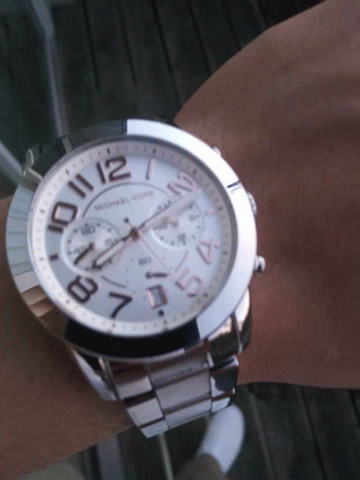 Hello Clock GIF. This 360 x 480 animated GIF is part of our looking at watch collection. Related themes include clock, hello. Created by red409. View the…
