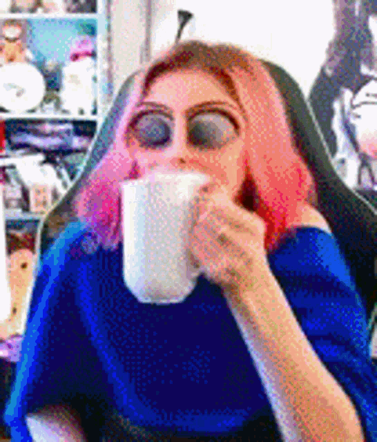 Hicelina Twitch GIF