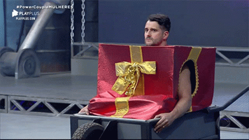 Homem Embrulhado Power Couple Brasil GIF. This 498 x 280 animated GIF is part of our pacco regalo collection. Related themes include silly, test, waiting…