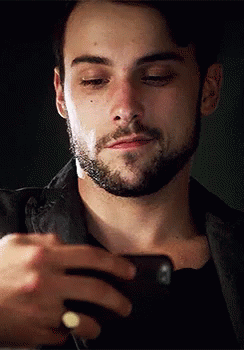 Htgawm Jack Falahee GIF. This 244 x 350 animated GIF is part of our jack falahee collection. Created by mike_black. View the original animation, share it…