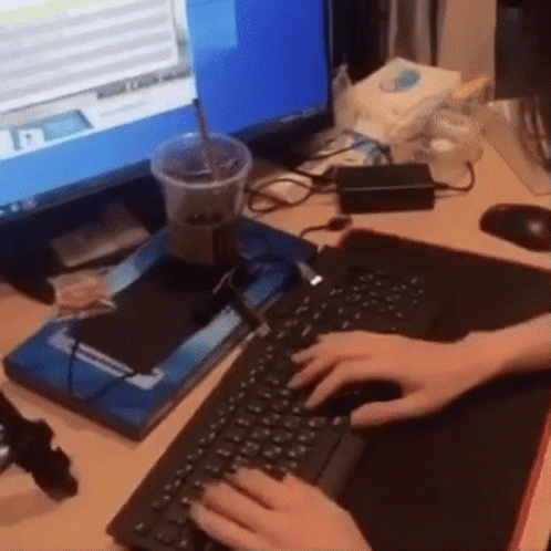 Huechuu Beomgyu GIF