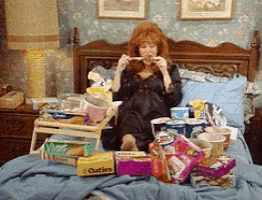 Hungry Como GIF